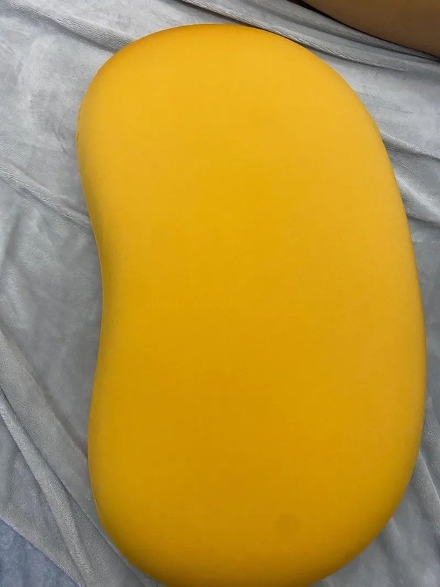 1 Nittaya乳胶枕头泰国进口成人家用枕头护颈椎助睡眠猫肚枕芒果枕