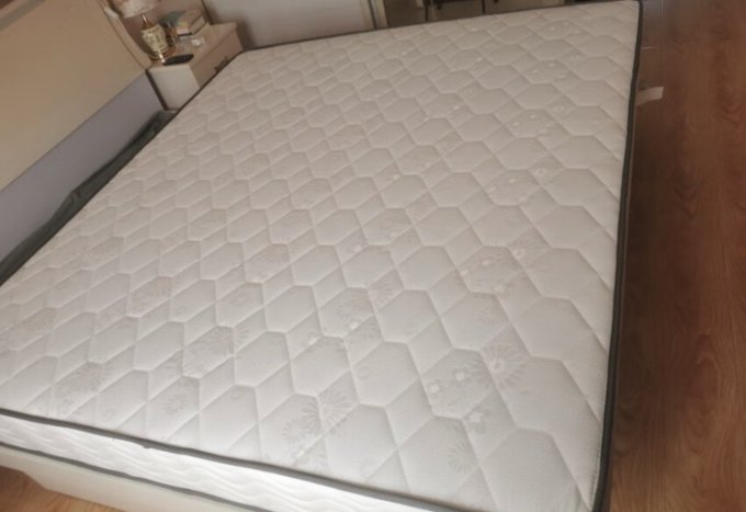 联乐卧室家具