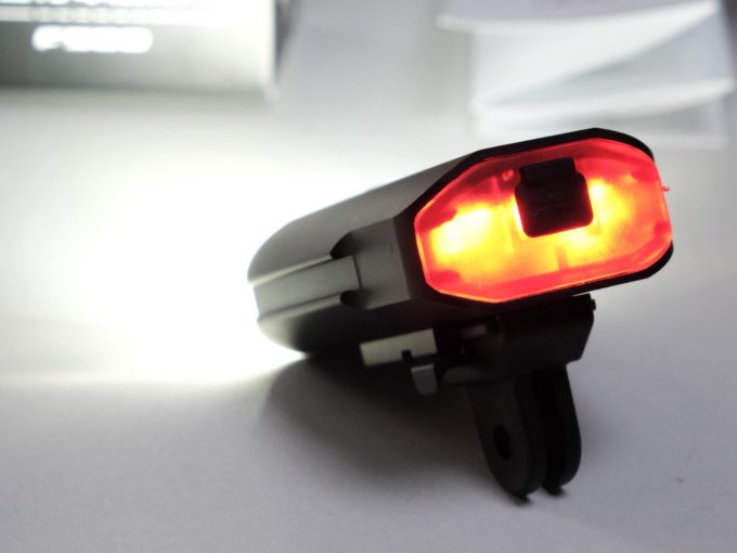 这才是真智能himo自行车前灯评测