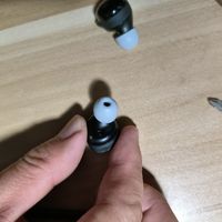 入耳式耳机建议配个软耳帽,确实有效果