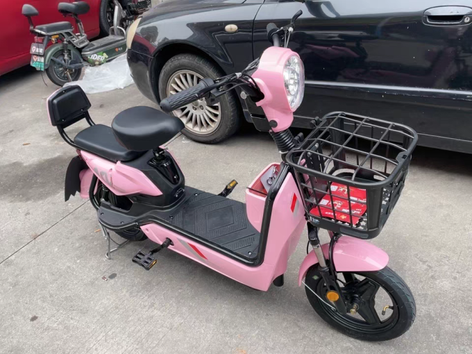 爱玛新日同款新国标电动助力电动车电瓶车成人学生代步亲子通勤车