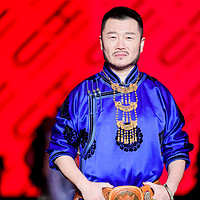 在北京时装周看了一场旗袍秀，才发现中式旗袍上的民族文化原来这么有料！