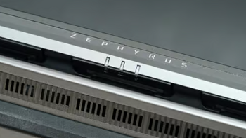 华硕高端ROG Zephyrus G16的轻薄移动笔记本