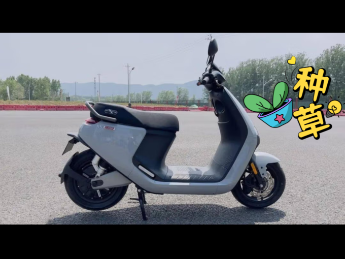 九号电动车整车
