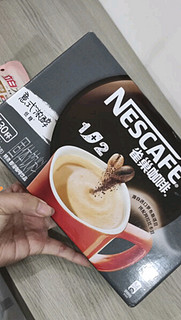 雀巢（Nestle）速溶咖啡粉1+2特浓低糖*微研磨三合一冲调饮品30条黄凯胡明昊推荐