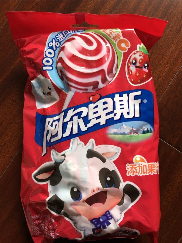 阿尔卑斯草莓味棒棒糖，给你甜蜜的春天