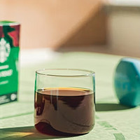 一杯咖啡，一段奋斗：星巴克美式黑咖啡的故事
