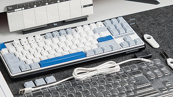 桌面质感好物，杜伽k620w机械键盘