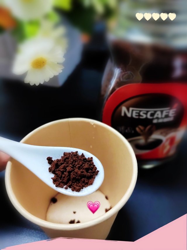 雀巢醇品,办公室下午茶咖啡☕️调起来!醇品非常的香醇加入卡布奇诺粉口感绝了!
