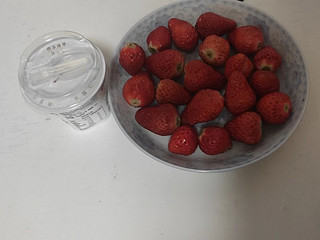 京生鲜的草莓真甜