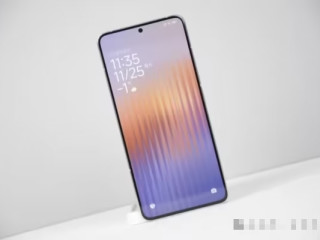 5分钟卖出60多万台，120W+骁龙8Gen3+24GB，如今又亮出了“狠招”