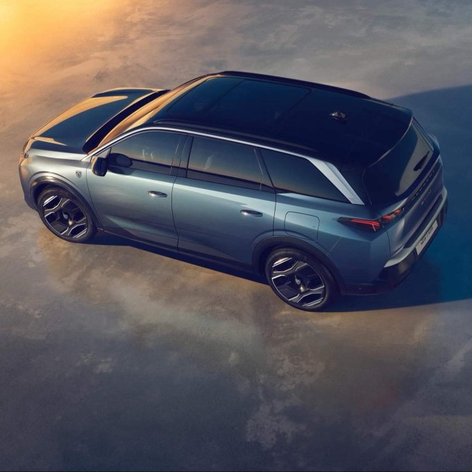 全新标致5008正式向大家问好