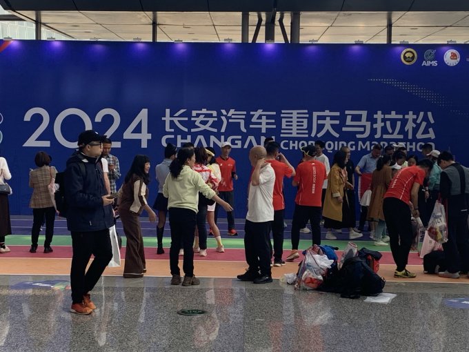 华为游泳健身