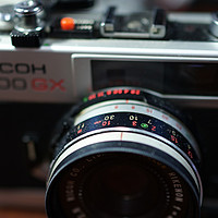 中年回溯人生第一台胶卷相机-理光500GX旁轴