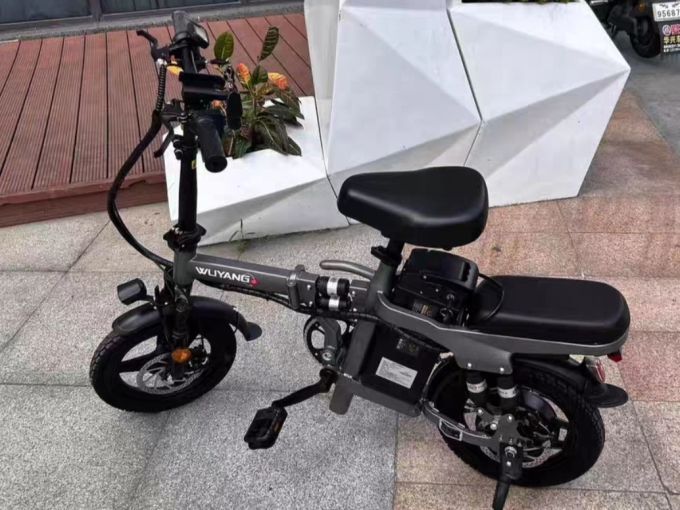电动车整车