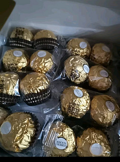 费列罗（FERRERO）榛果威化糖果巧克力制品 喜糖女神节礼物8粒心形装100g金榜推荐