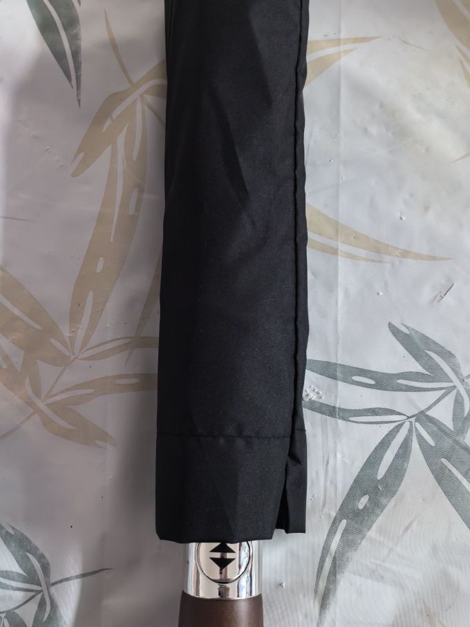 天玮伞业雨伞