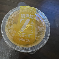 线下零食超市里买的一款顽皮兔的果冻