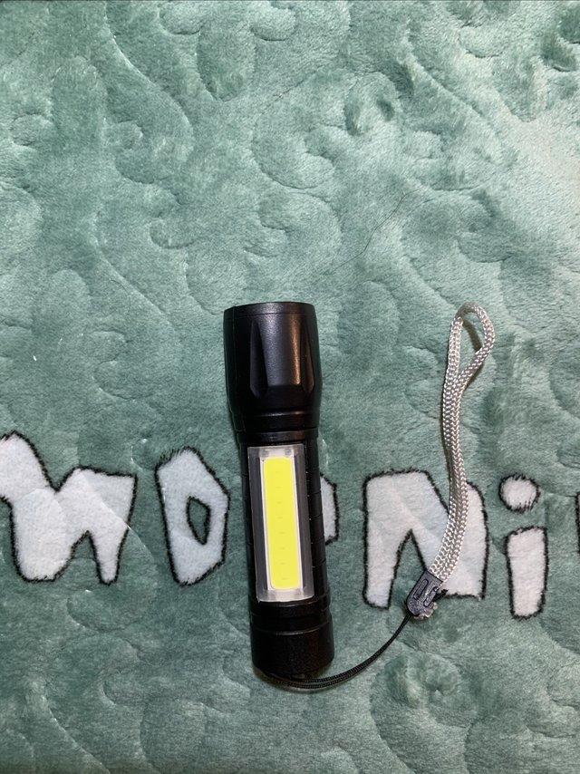 瑟溪手电筒