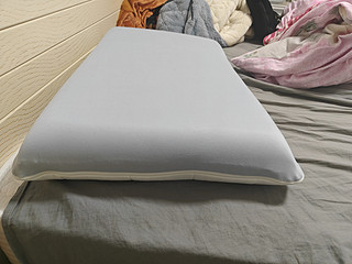 舒适透气的乳胶枕