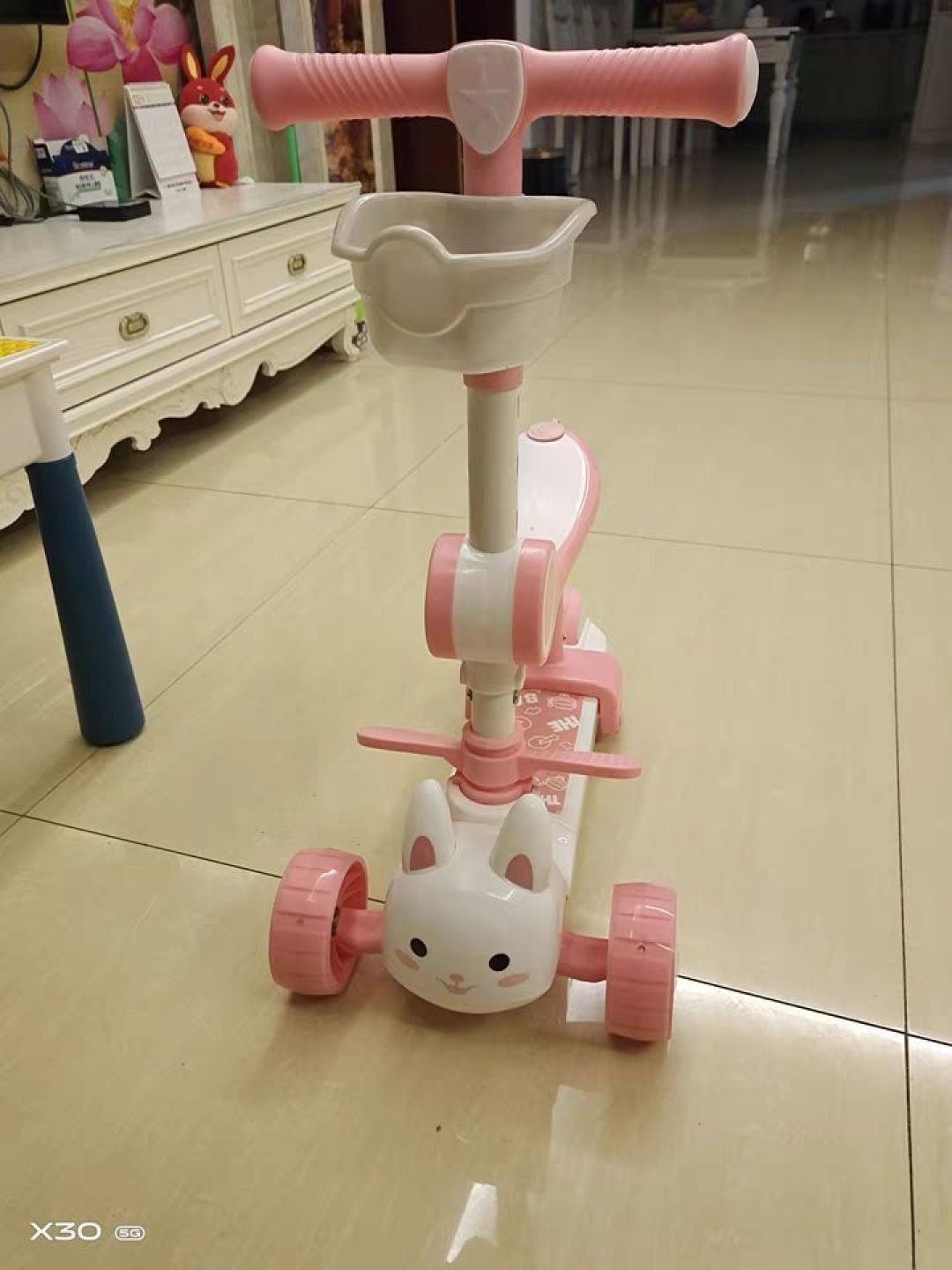 儿童滑板车6一12宝宝三合一可坐可滑1一3岁小孩滑滑车溜溜车婴儿