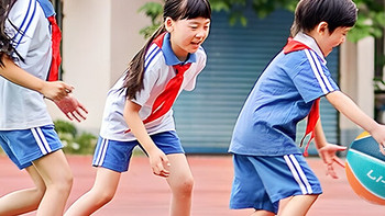 宝贝成长日记，适合孩子成长的运动项目打篮球🏀