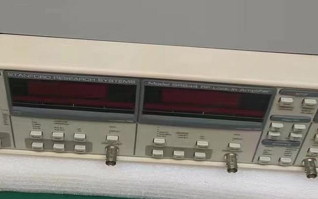 美国斯坦福SR830数字双相型锁相放大器