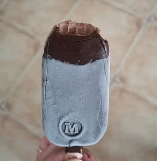 梦龙松露巧克力冰淇淋