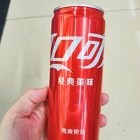 经典口味可口可乐，畅爽美味~