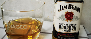 春日美酒 篇二十七：金宾波本威士忌，来自美国的二锅头