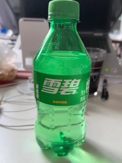 雪碧，上班族春天不能少的饮品