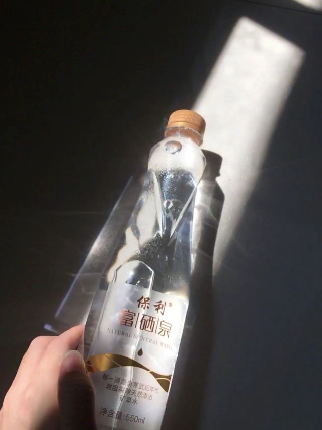 这个矿泉水，拯救了我家的喝水习惯
