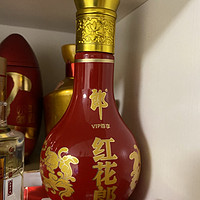 红花郎的瓶子是真的好看