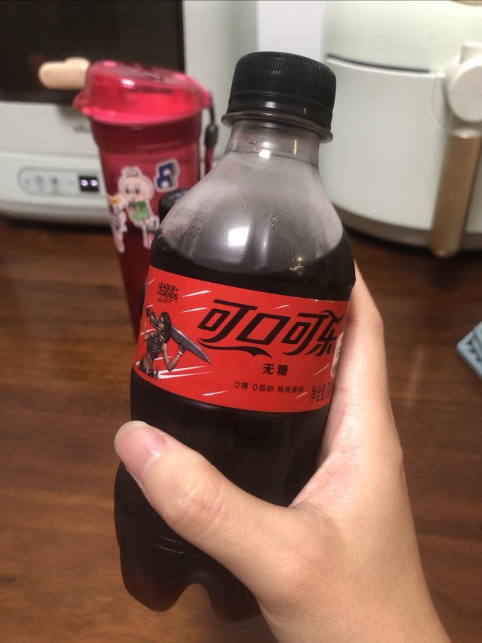 碳酸饮料