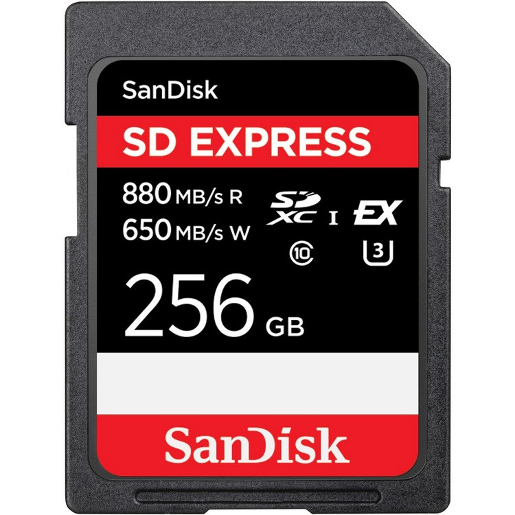 闪迪展示 SD Express 协议存储卡，900MB/s 读速