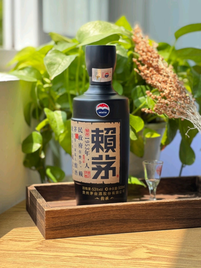 性价比爆表酱香型赖茅传承蓝还有谁不服