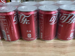 可口可乐（Coca-Cola）汽水 碳酸饮料 200ml*12罐  迷你摩登罐 新老包装随机发货