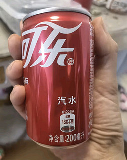 可口可乐（Coca-Cola）汽水 碳酸饮料 200ml*12罐  迷你摩登罐 新老包装随机发货