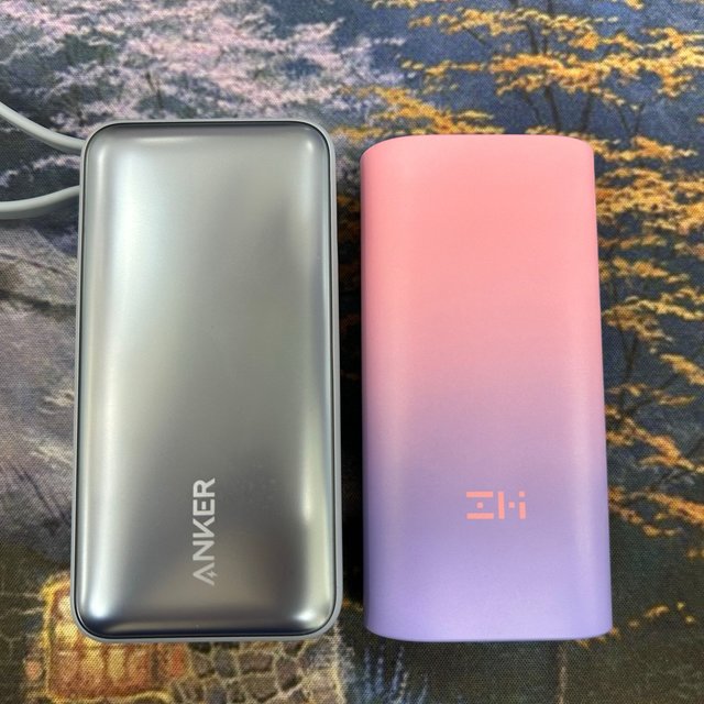 适合苹果用户的安克anker和紫米zmi30w充电宝