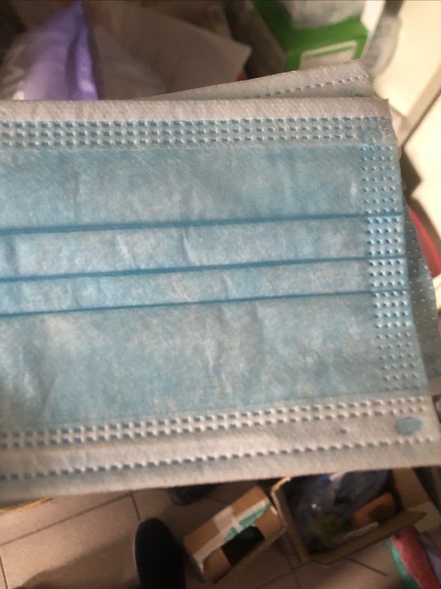 预防过敏没有什么比口罩更好用了。