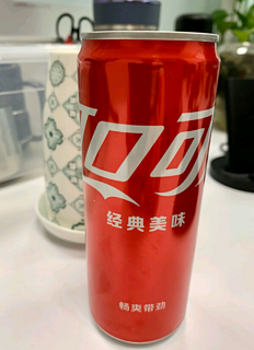 可口可乐（Coca-Cola）碳酸汽水摩登罐饮料330ml*24