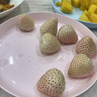 冰茜天使淡雪草莓白色恋人白草莓礼盒应季新鲜水果 250g 15颗 1盒 白色恋人淡雪草莓