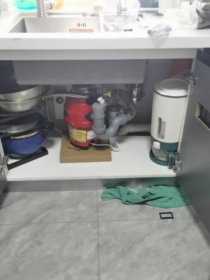 贝克巴斯垃圾处理器