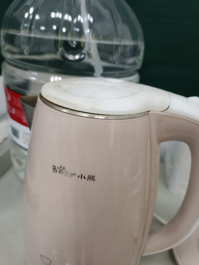 小熊热水壶好用