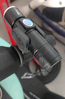 SeaFire自行车灯前灯山地车灯USB充电夜骑强光手电筒 迷你远射户外电筒骑行装备