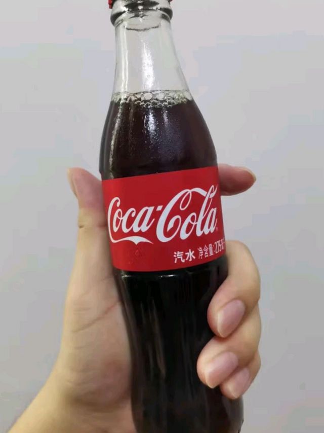 春日畅爽快乐水之可口可乐（Coca-Cola）零度可乐 碰响瓶碳酸饮料 玻璃瓶汽水