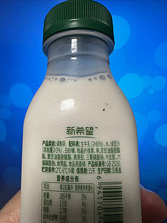 含有80%生牛乳的新希望生牛乳绿豆沙，真的太好喝啦！