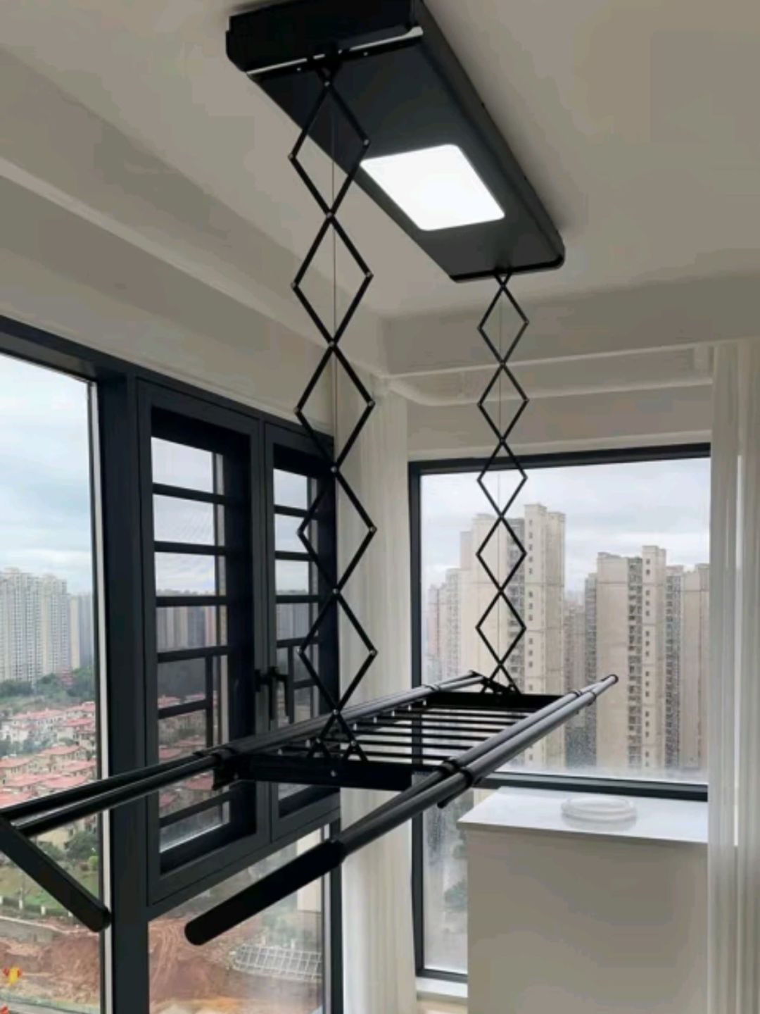 卡瑞琪(courage)电动晾衣架智能自动升降晒被隐藏式阳台超薄晾衣架语