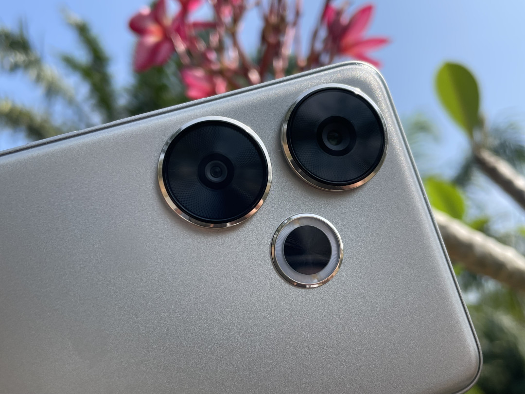 影像:索尼光喻lyt-600主摄,小米影像大脑2.