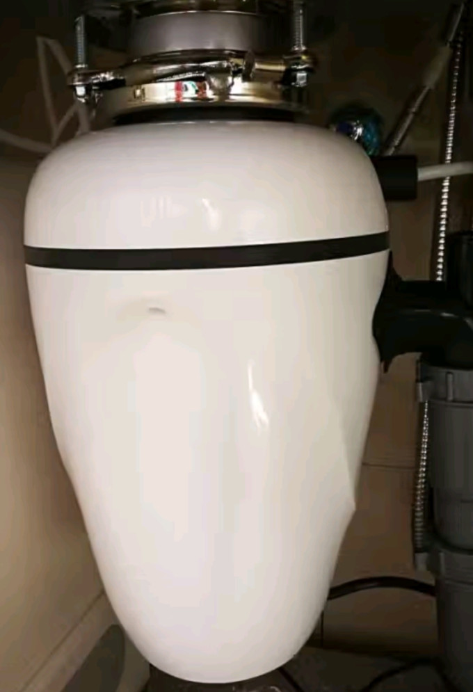 贝克巴斯垃圾处理器